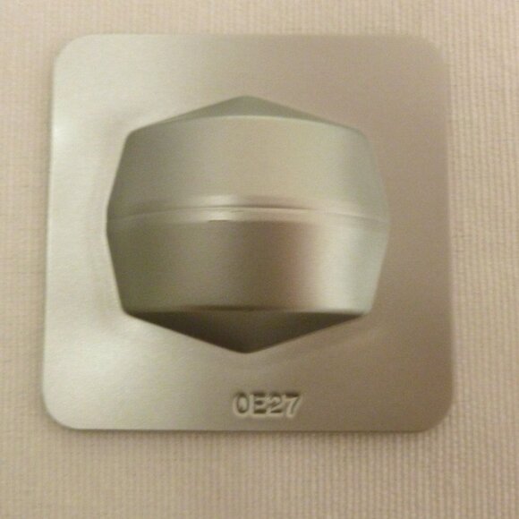 La Prairie Silver and White Eye Cream 4 x 1.5ml - Picture 7 of 8